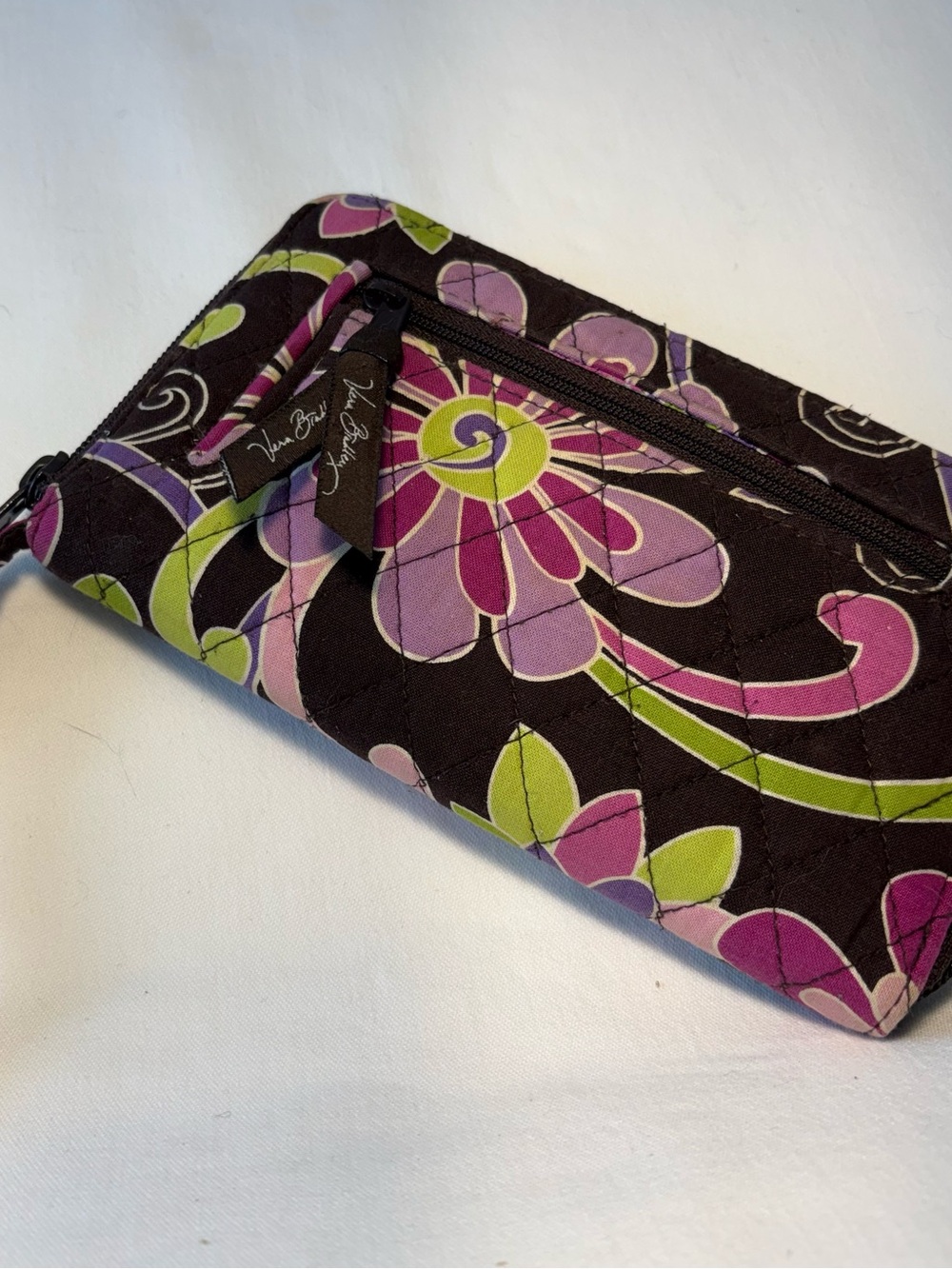 Vera Bradley Retired “Purple Punch” Quilted All-In-One Wristlet Wallet